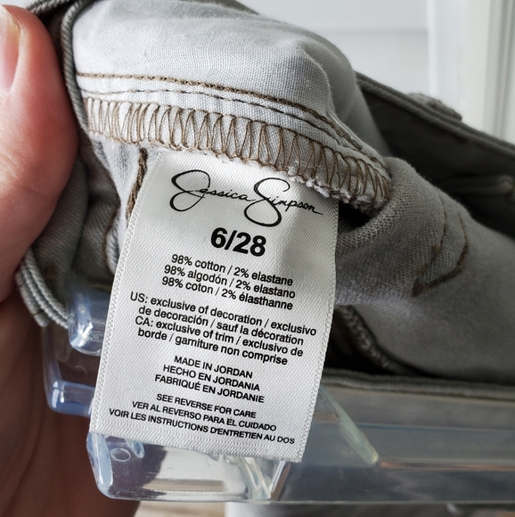 ⭐Jessica Simpson Green Crop Skinny Jeans - Picture 8 of 10